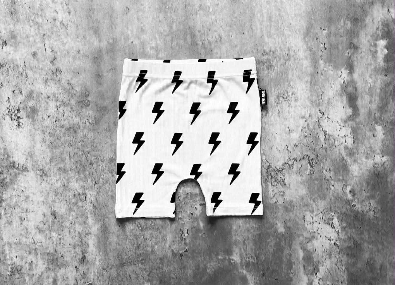 Bamboo Biker Short in Bowie