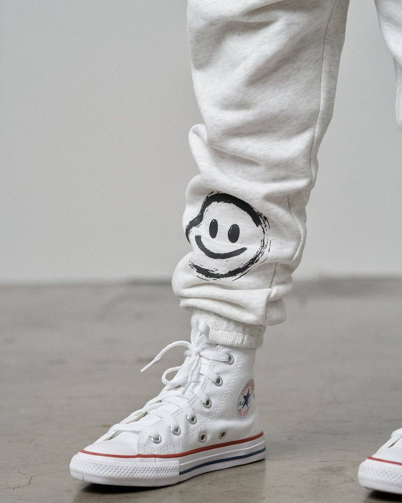 Happy Day Elevated Sweatpant - Light Heather Grey